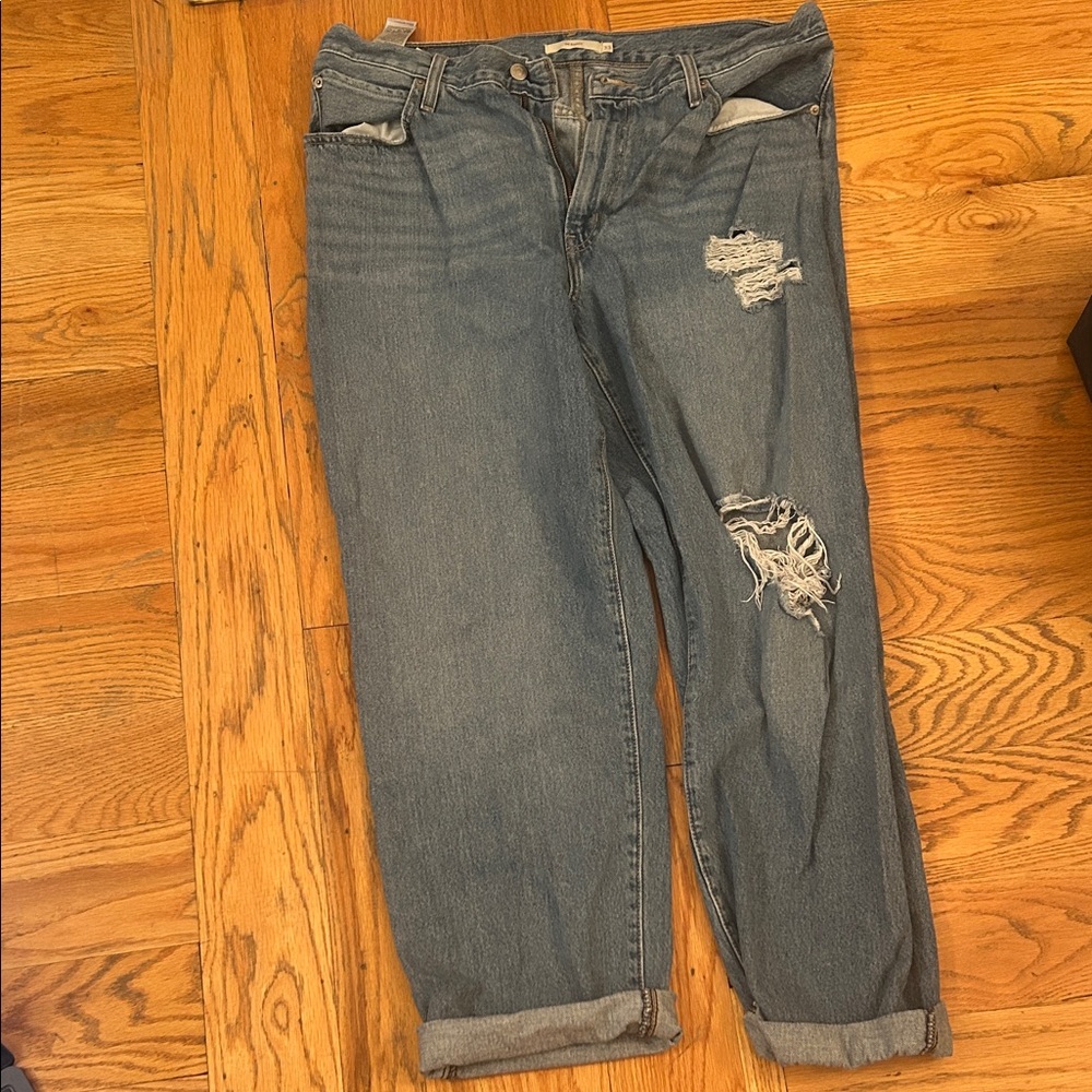 Levi's Blue Distressed ‘94 Baggy Jeans